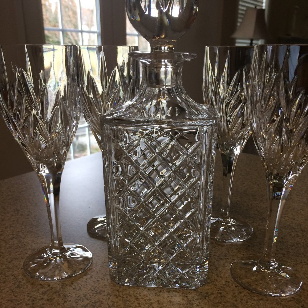 BLOCK Crystal Decanter and 4 Wine Glasses.